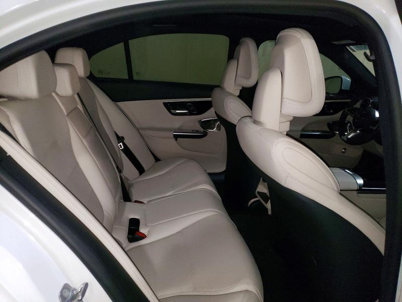 56256556 :رقم المزاد ، W1KAF4GB2RR217968 vin ، 2024 Mercedes-benz C مزاد بيع