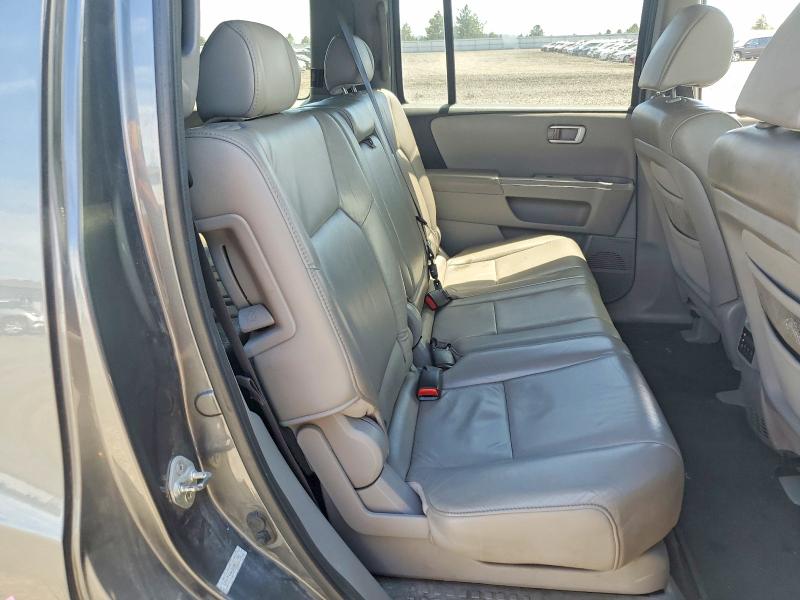 58250616 :رقم المزاد ، 5FNYF4H6XAB011981 vin ، 2010 Honda Pilot مزاد بيع