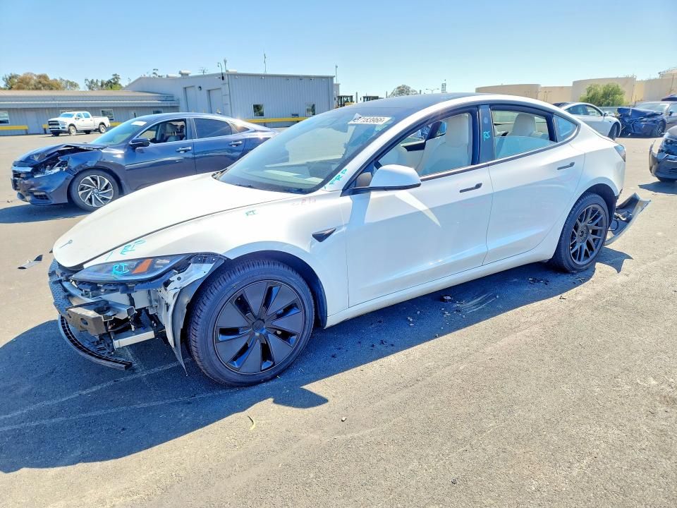 Продаж на аукціоні авто 2024 Tesla Model 3, vin: 5YJ3E1EA0RF865068, номер лоту: 57183966