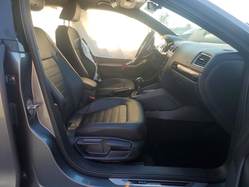 56240646 :رقم المزاد ، 3VW4T7AJ0HM355233 vin ، 2017 Volkswagen Jetta مزاد بيع
