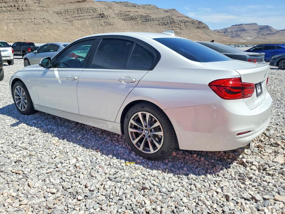 2018 Bmw 320 მანქანა იყიდება აუქციონზე, vin: WBA8E1G59JNU91004, აუქციონის ნომერი: 55657406