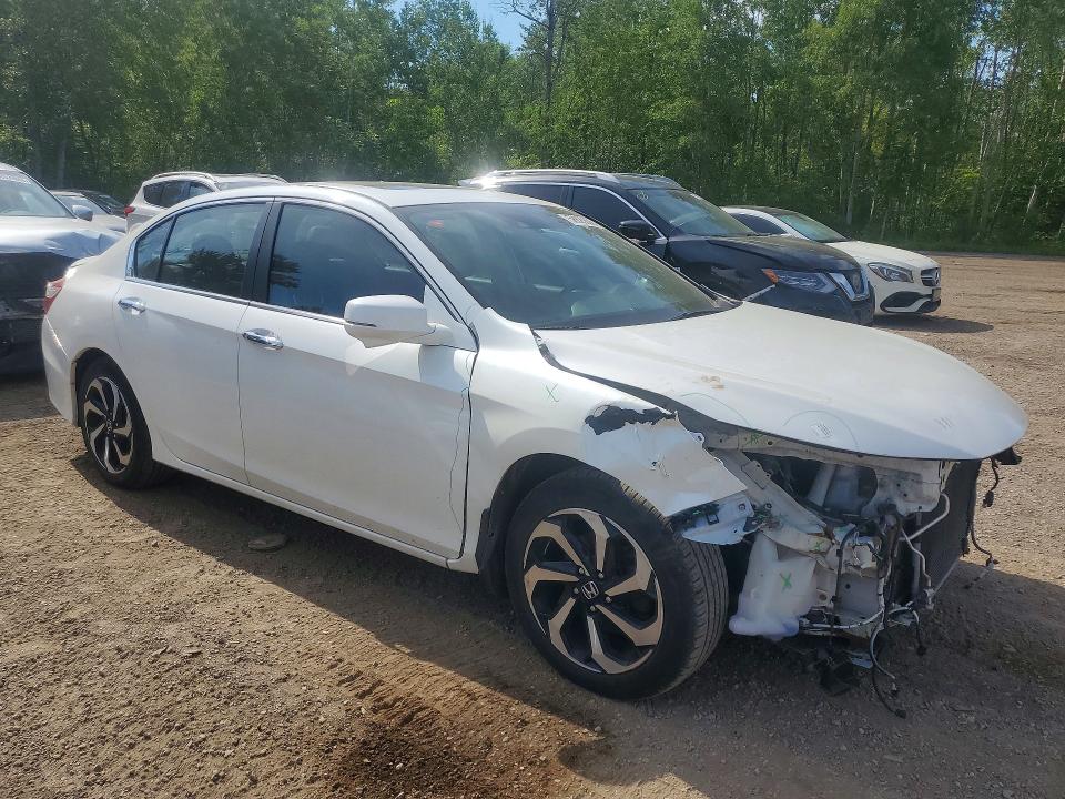 Auction sale of the 2017 Honda Accord, vin: 1HGCR2F80HA800851, lot number: 58825096