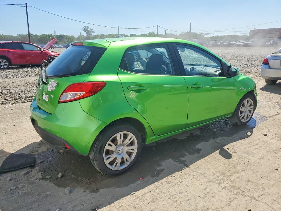 55406786 :رقم المزاد ، JM1DE1HZ3B0105145 vin ، 2011 Mazda Mazda2 مزاد بيع