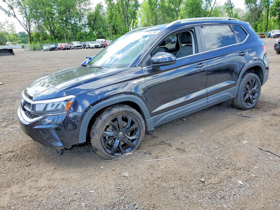 Продаж на аукціоні авто 2022 Volkswagen Taos, vin: 3VVTX7B22NM060576, номер лоту: 56184796