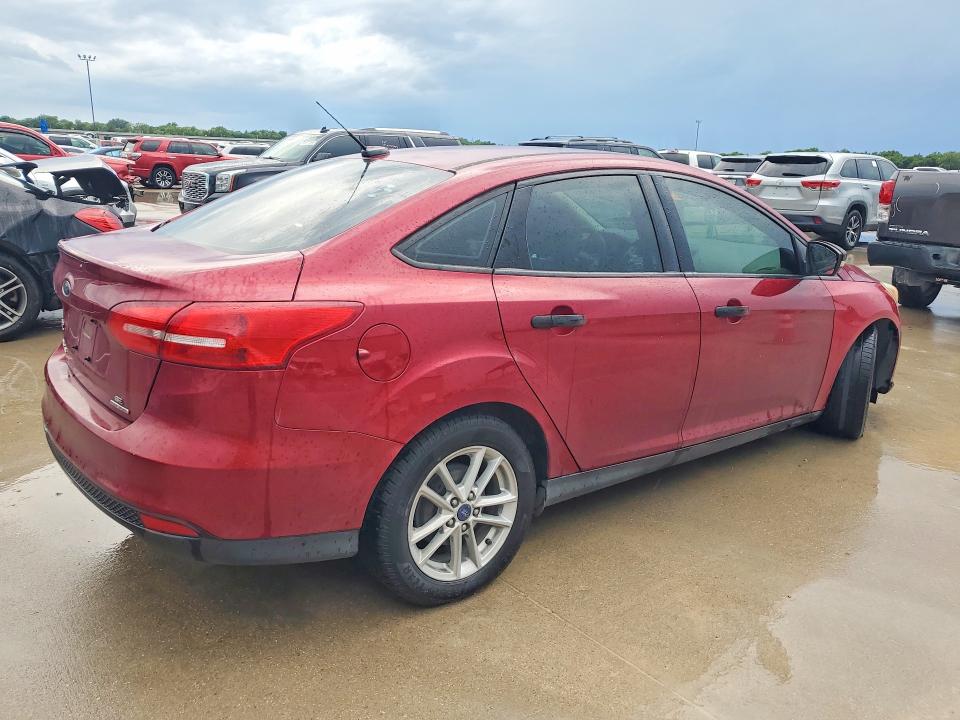 54098306 :رقم المزاد ، 1FADP3F27GL361389 vin ، 2016 Ford Focus مزاد بيع