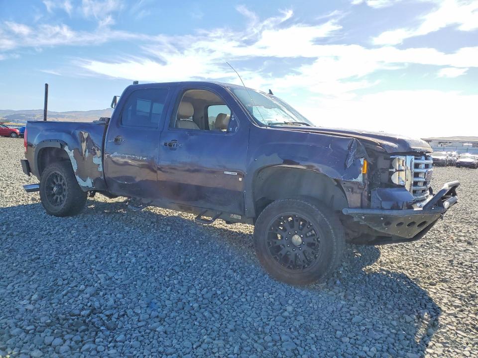 57013696 :رقم المزاد ، 1GTHK23628F137779 vin ، 2008 Gmc Sierra مزاد بيع