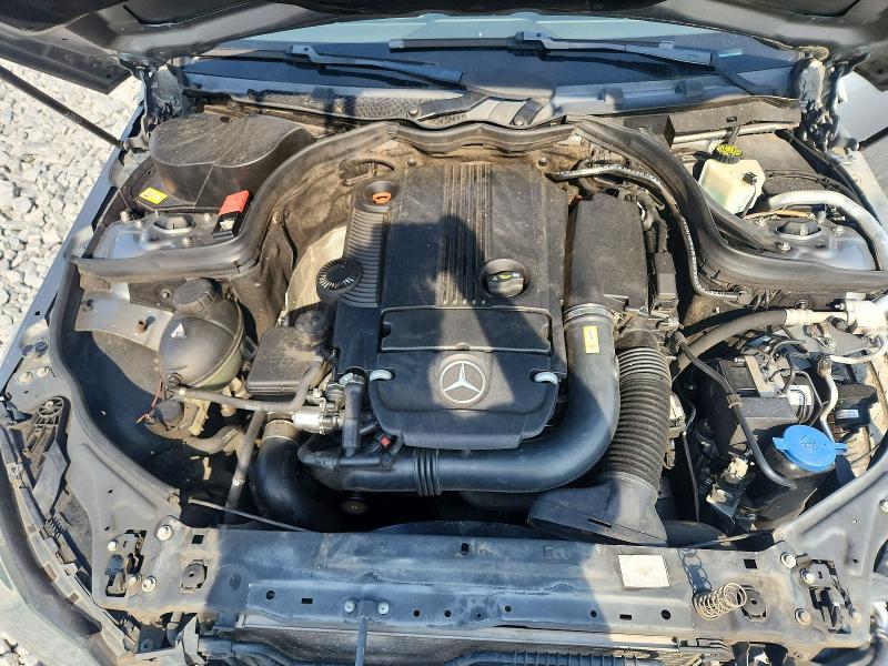 2013 Mercedes-benz C მანქანა იყიდება აუქციონზე, vin: WDDGF4HB7DA857416, აუქციონის ნომერი: 53043946