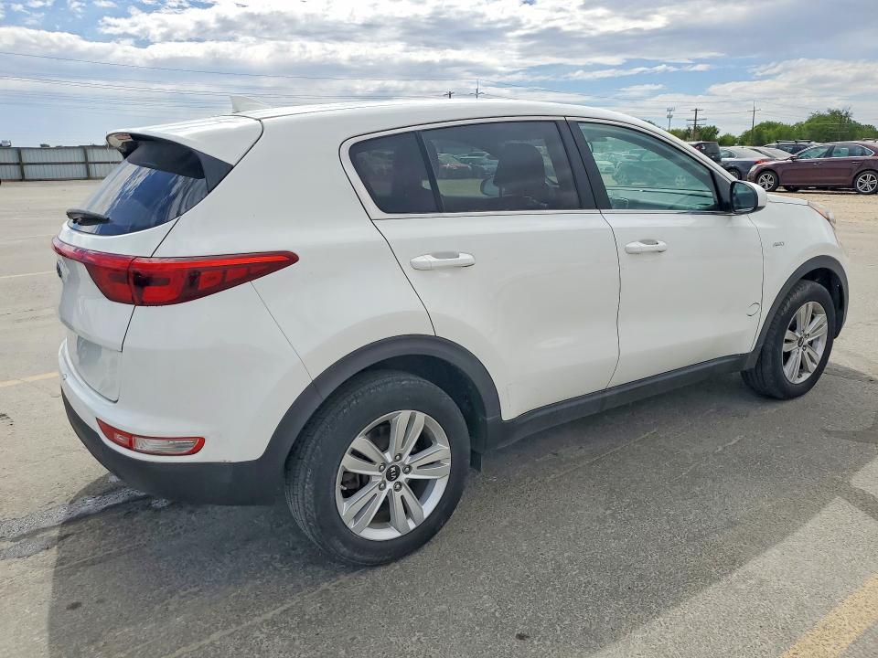 2017 Kia Sportage მანქანა იყიდება აუქციონზე, vin: KNDPMCAC1H7129591, აუქციონის ნომერი: 54488356