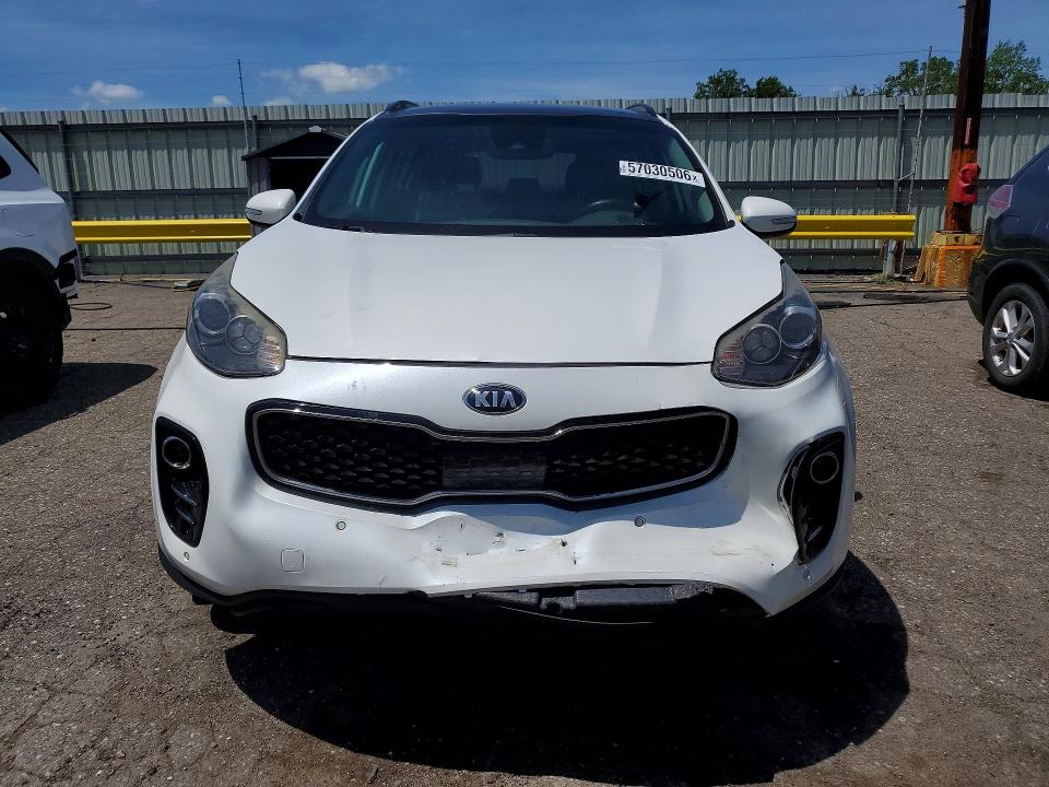57030506 :رقم المزاد ، KNDPNCAC7J7399492 vin ، 2018 Kia Sportage مزاد بيع