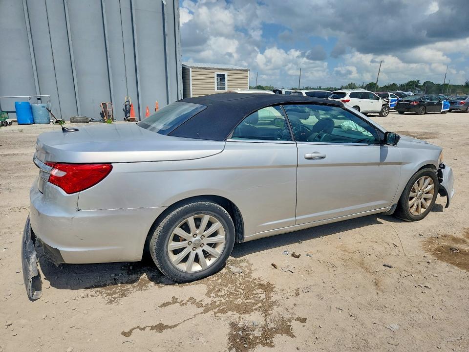 Продажа на аукционе авто 2012 Chrysler 200, vin: 1C3BCBEB6CN160384, номер лота: 56871016