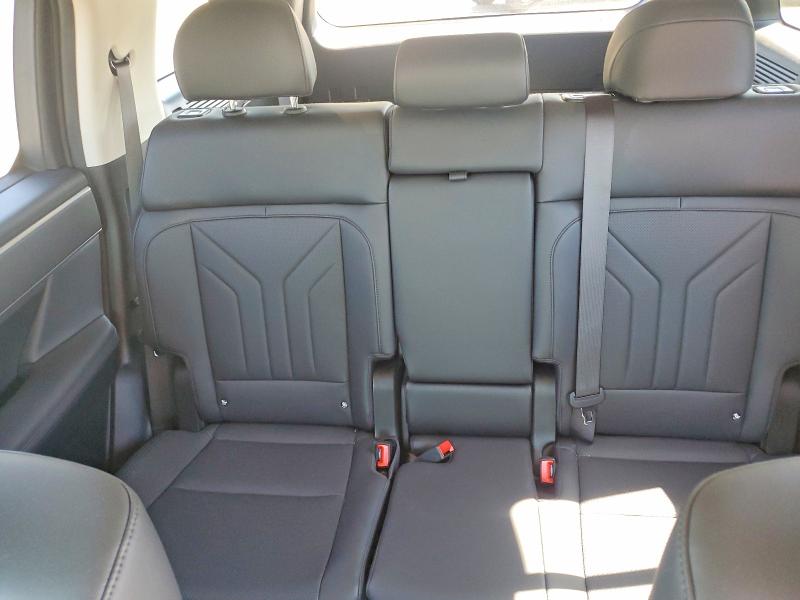 Продажа на аукционе авто 2026 Hyundai Santa Fe, vin: 5NMP2DGL0TH212255, номер лота: 55435556