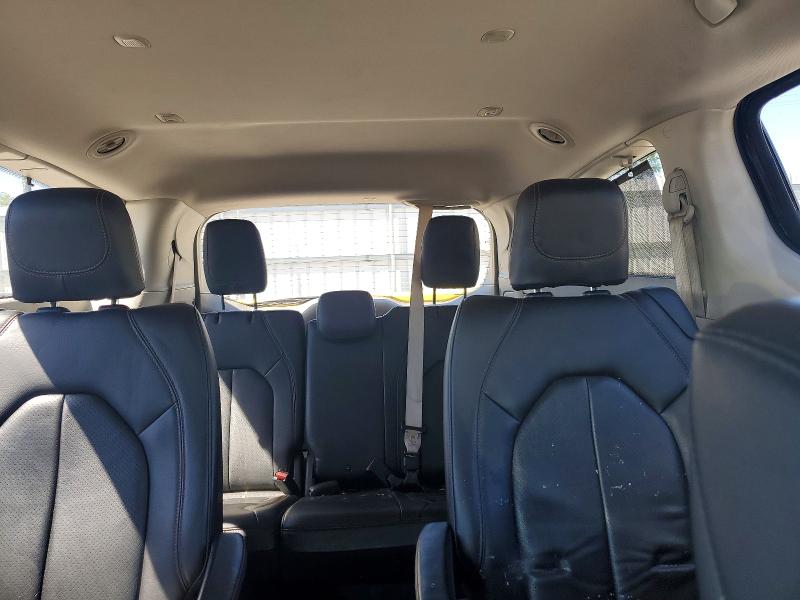 57656856 :رقم المزاد ، 2C4RC1EG9JR228497 vin ، 2018 Chrysler Pacifica مزاد بيع