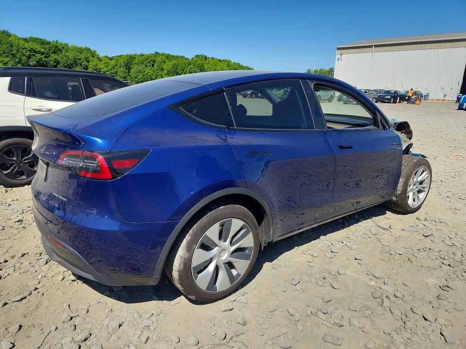 2022 Tesla Model Y მანქანა იყიდება აუქციონზე, vin: 7SAYGDEE2NF309149, აუქციონის ნომერი: 56030386