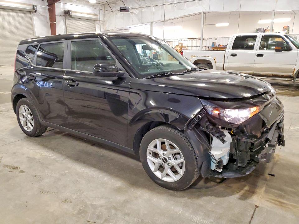 56184776 :رقم المزاد ، KNDJ23AU8S7927811 vin ، 2025 Kia Soul مزاد بيع