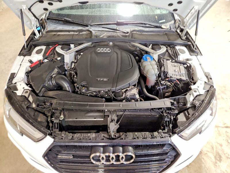 Продаж на аукціоні авто 2019 Audi A4, vin: WAUENAF4XKA029247, номер лоту: 57740816