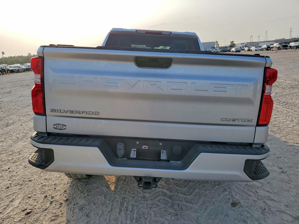 Продажа на аукционе авто 2022 Chevrolet Silverado Ltd, vin: 1GCRWBEK4NZ222135, номер лота: 58399806