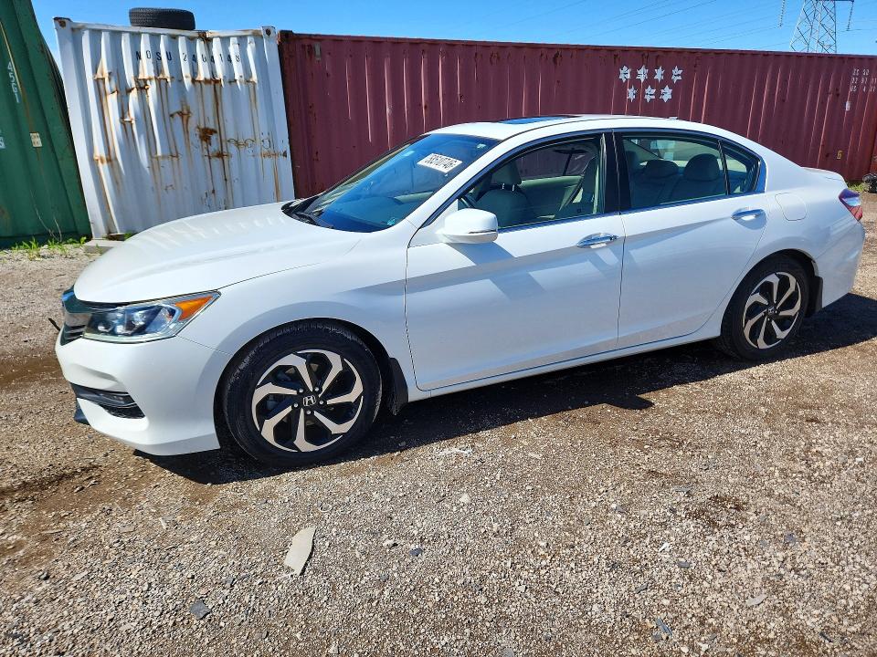 58510746 :رقم المزاد ، 1HGCR2F82HA064222 vin ، 2017 Honda Accord مزاد بيع