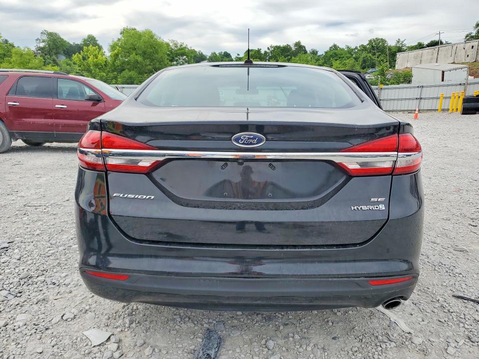 56528516 :رقم المزاد ، 3FA6P0LU5JR148995 vin ، 2018 Ford Fusion مزاد بيع