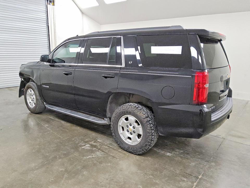 Продажа на аукционе авто 2017 Chevrolet Tahoe, vin: 1GNSCBKC8HR162704, номер лота: 57142116