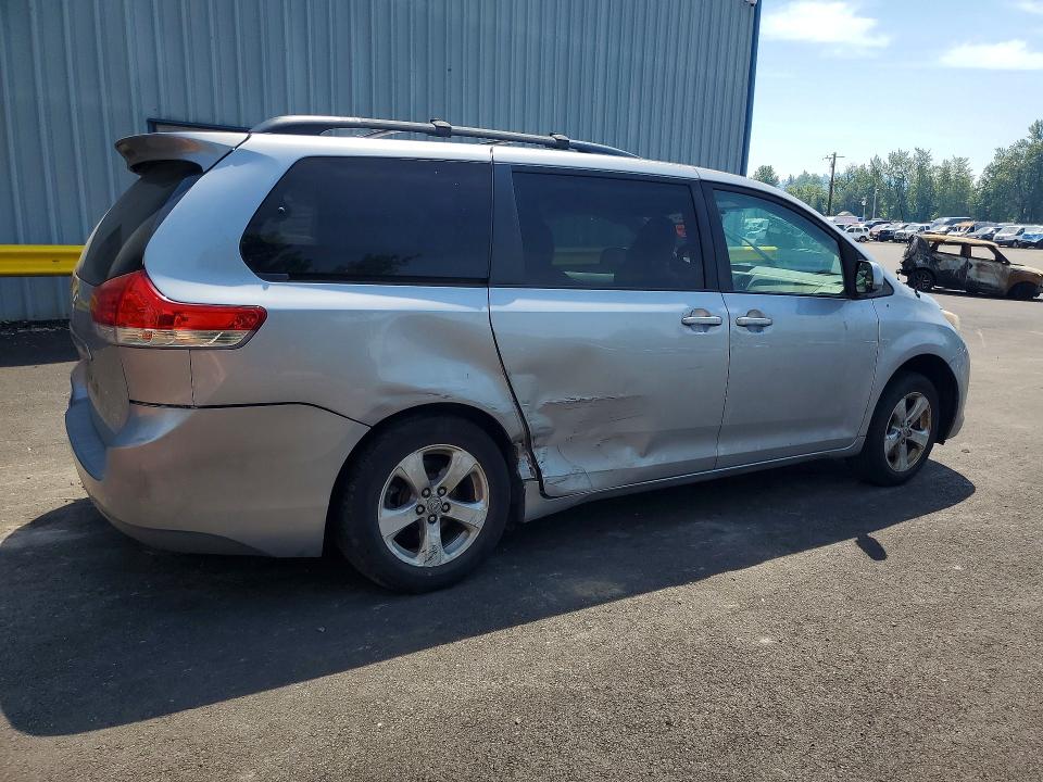 2012 Toyota Sienna მანქანა იყიდება აუქციონზე, vin: 5TDKK3DC8CS195307, აუქციონის ნომერი: 57243526