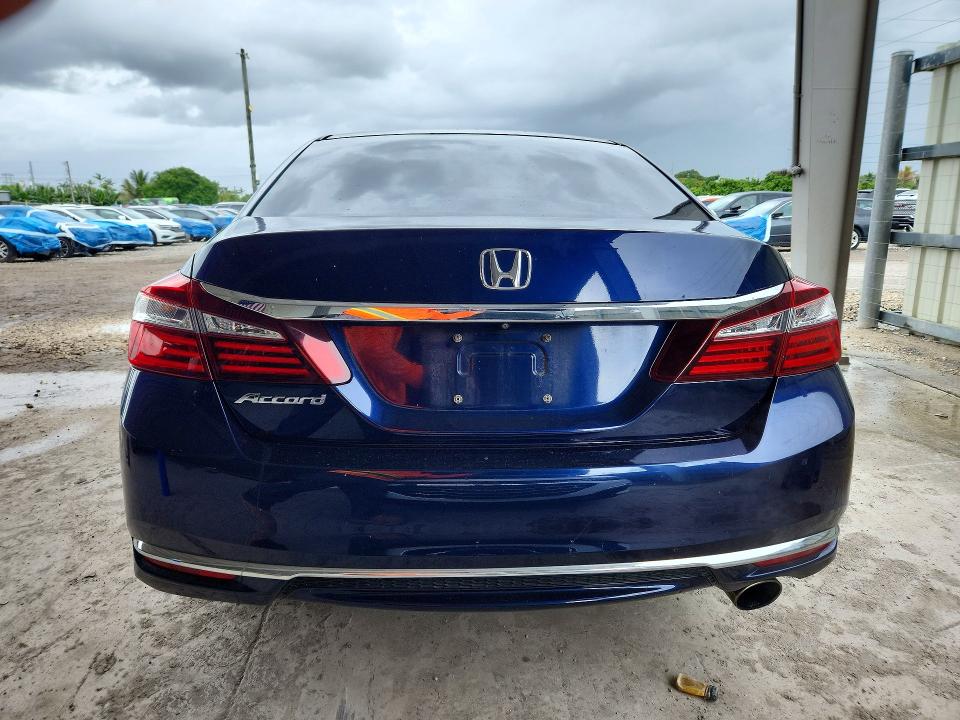 Продаж на аукціоні авто 2017 Honda Accord, vin: 1HGCR2F39HA089395, номер лоту: 56297986