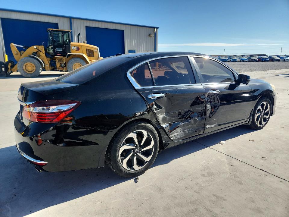 54726846 :رقم المزاد ، 1HGCR2F99HA025460 vin ، 2017 Honda Accord مزاد بيع