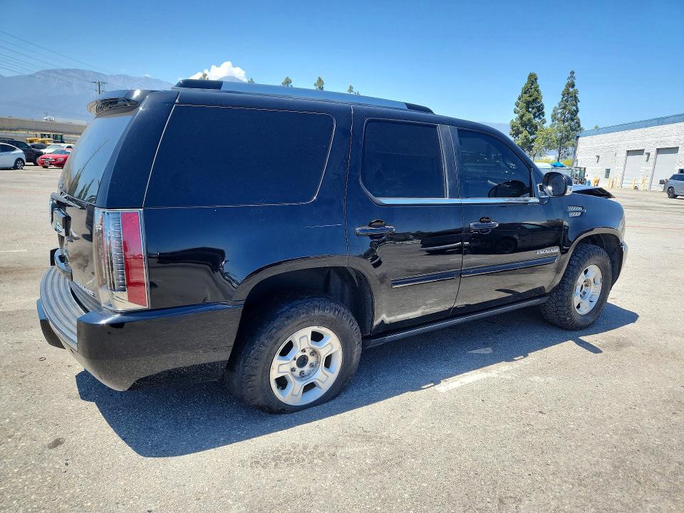 2012 Cadillac Escalade მანქანა იყიდება აუქციონზე, vin: 1GYS3CEF5CR235129, აუქციონის ნომერი: 57675696