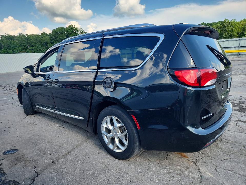 Продаж на аукціоні авто 2018 Chrysler Pacifica, vin: 2C4RC1GG9JR320576, номер лоту: 55519206
