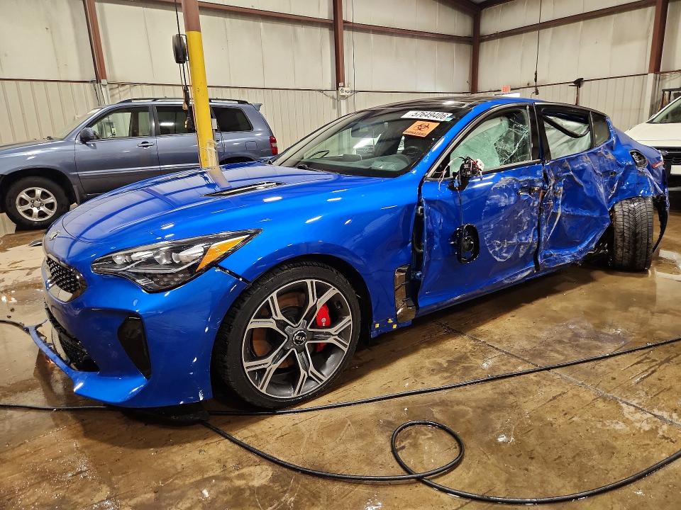 2021 Kia Stinger მანქანა იყიდება აუქციონზე, vin: KNAE55LC8M6094462, აუქციონის ნომერი: 57649406