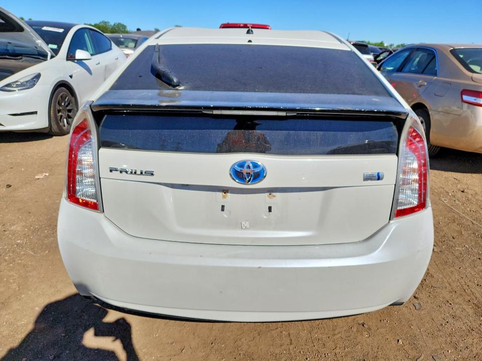 Продажа на аукционе авто 2015 Toyota Prius, vin: JTDKN3DU9F1928045, номер лота: 55212376