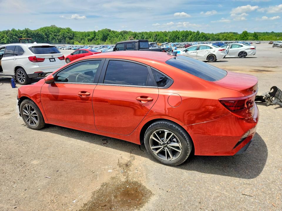 2022 Kia Forte მანქანა იყიდება აუქციონზე, vin: 3KPF24ADXNE429996, აუქციონის ნომერი: 55860506