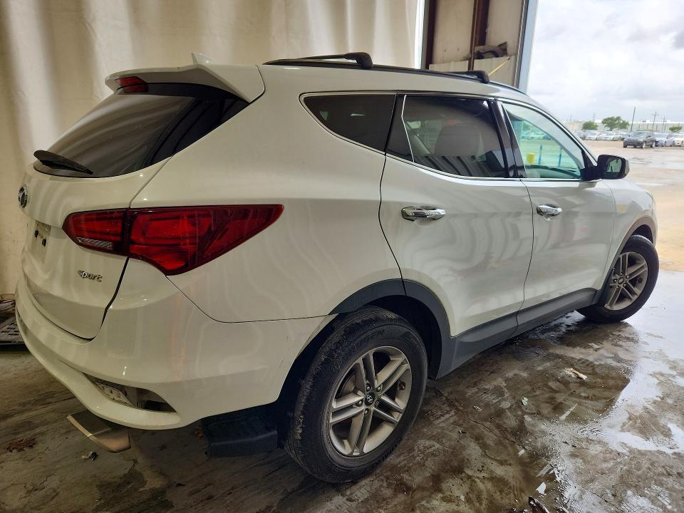 Продажа на аукционе авто 2017 Hyundai Santa Fe Sport, vin: 5NMZU3LBXHH009102, номер лота: 55518136