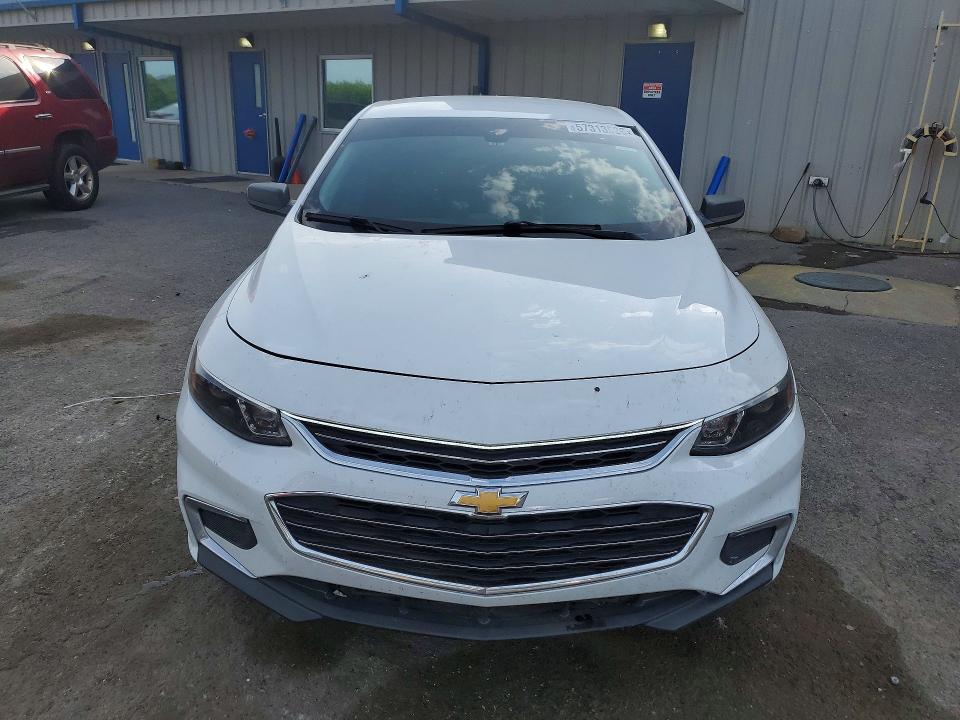 57313526 :رقم المزاد ، 1G1ZB5ST9JF216118 vin ، 2018 Chevrolet Malibu مزاد بيع