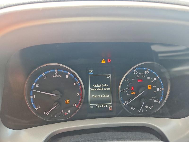 Продажа на аукционе авто 2018 Toyota Rav4, vin: 2T3BFREV8JW729005, номер лота: 57495306