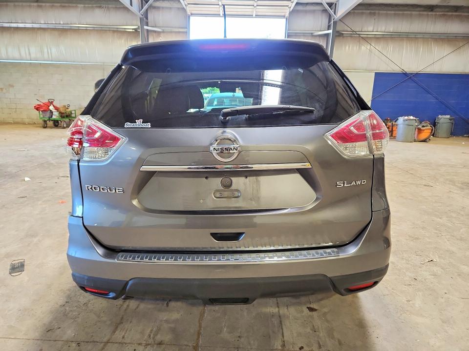56835276 :رقم المزاد ، KNMAT2MV9GP696792 vin ، 2016 Nissan Rogue مزاد بيع