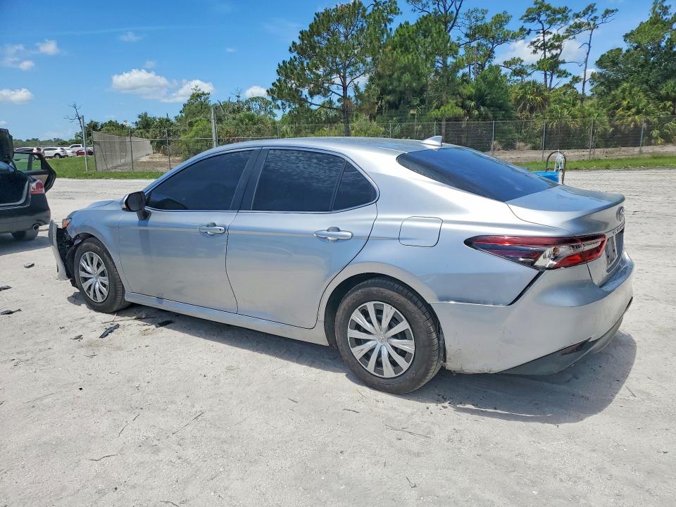 56293356 :رقم المزاد ، 4T1C31AK7NU584189 vin ، 2022 Toyota Camry مزاد بيع