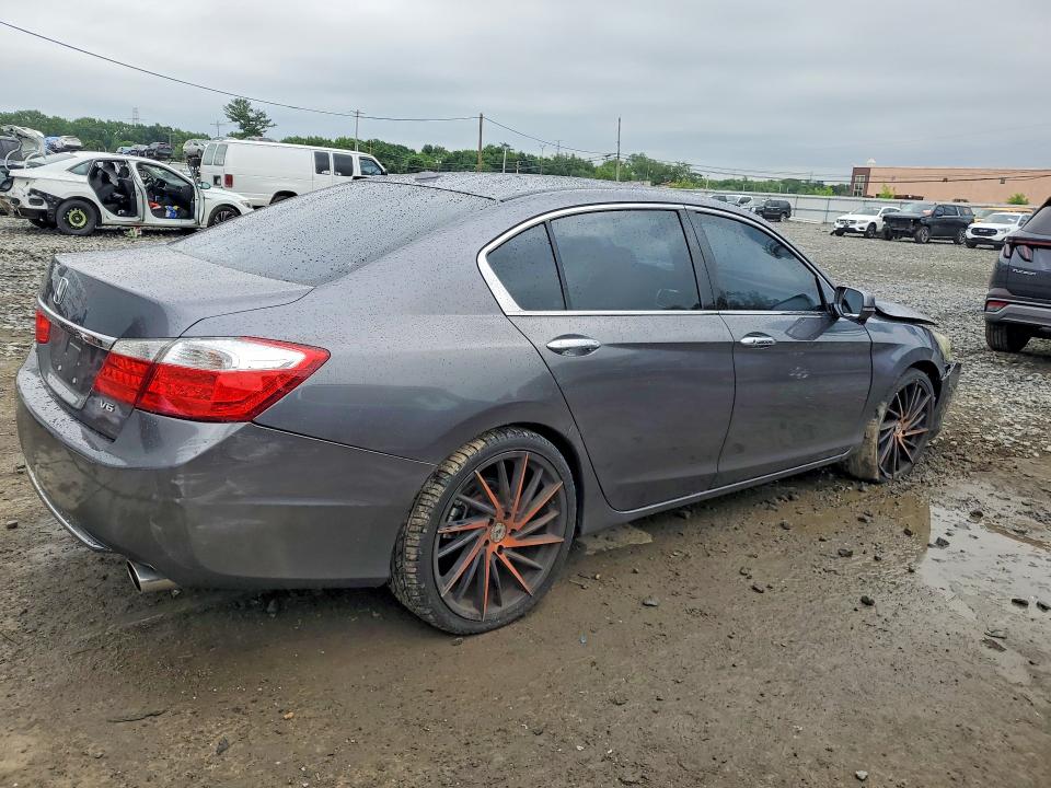 Продажа на аукционе авто 2013 Honda Accord, vin: 1HGCR3F81DA015755, номер лота: 58639856