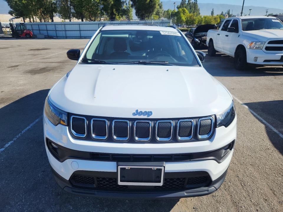 Продаж на аукціоні авто 2022 Jeep Compass, vin: 3C4NJDFB0NT206822, номер лоту: 57562086