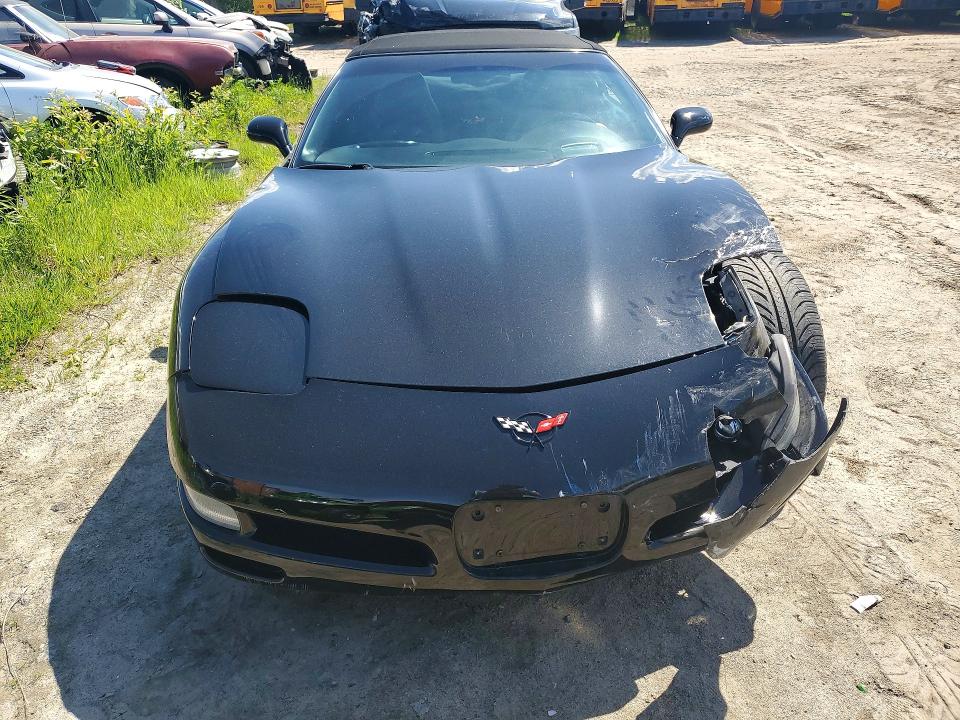 56654396 :رقم المزاد ، 1G1YY32G025126722 vin ، 2002 Chevrolet Corvette مزاد بيع