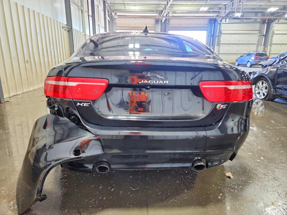 Продаж на аукціоні авто 2019 Jaguar Xe, vin: SAJAG4FVXKCP48901, номер лоту: 58120866