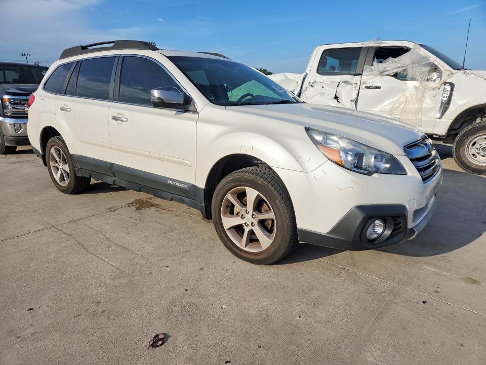 58920886 :رقم المزاد ، 4S4BRCPC9E3258230 vin ، 2014 Subaru Outback مزاد بيع