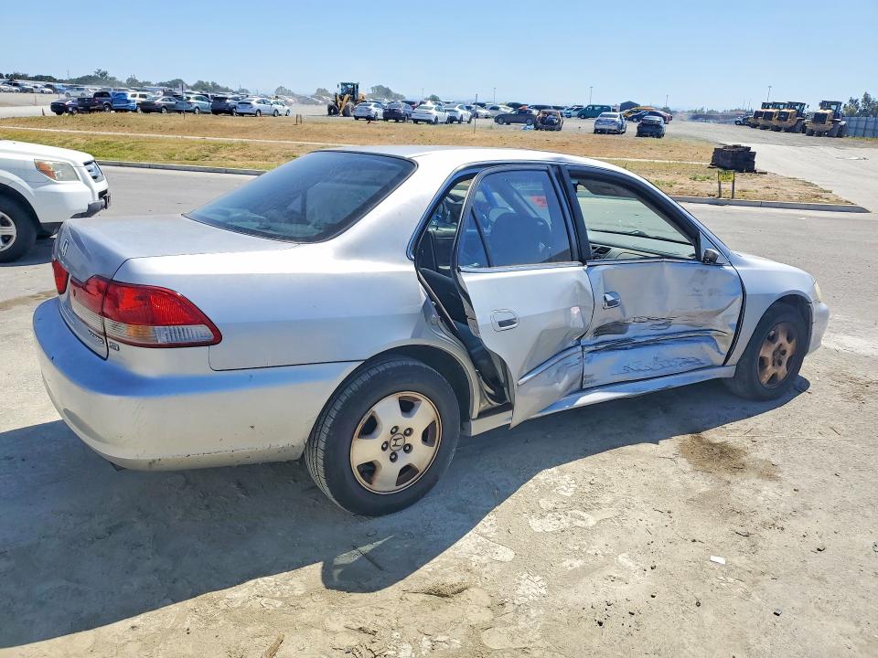 Продажа на аукционе авто 2002 Honda Accord, vin: 1HGCG16532A014202, номер лота: 56078326