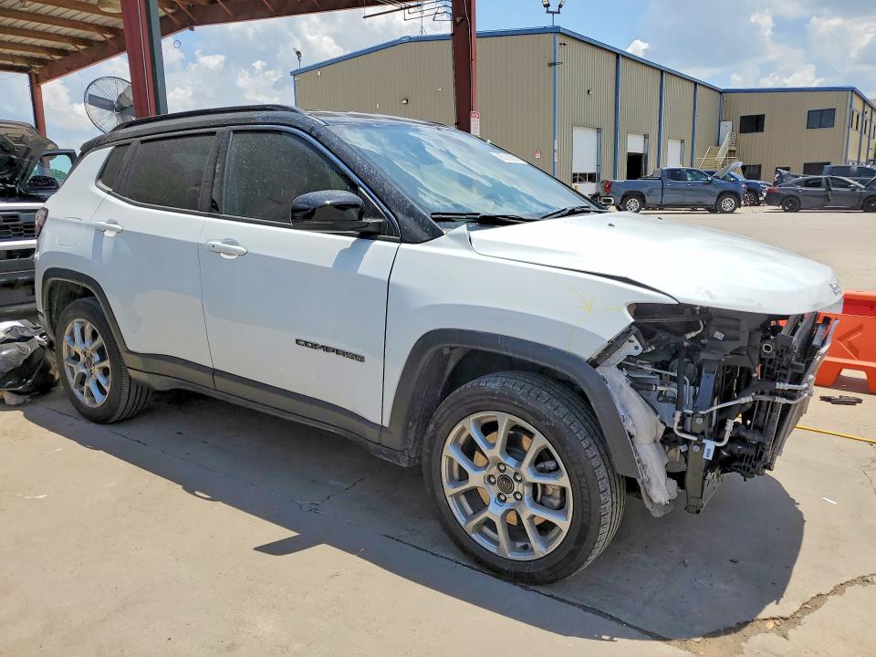55806286 :رقم المزاد ، 3C4NJDCN5ST512604 vin ، 2025 Jeep Compass مزاد بيع