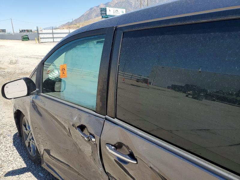 2016 Toyota Sienna მანქანა იყიდება აუქციონზე, vin: 5TDXK3DC4GS756937, აუქციონის ნომერი: 58412196