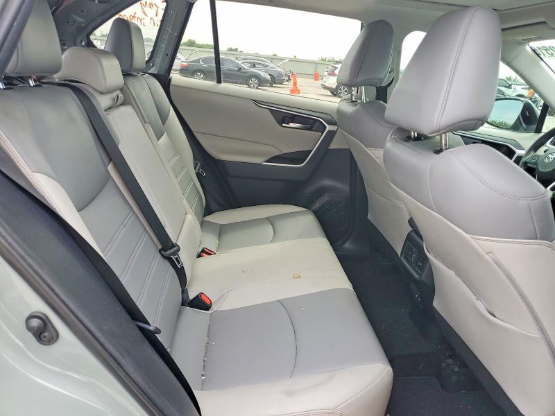 2020 Toyota Rav4 მანქანა იყიდება აუქციონზე, vin: 2T3C1RFV3LW078693, აუქციონის ნომერი: 58382516