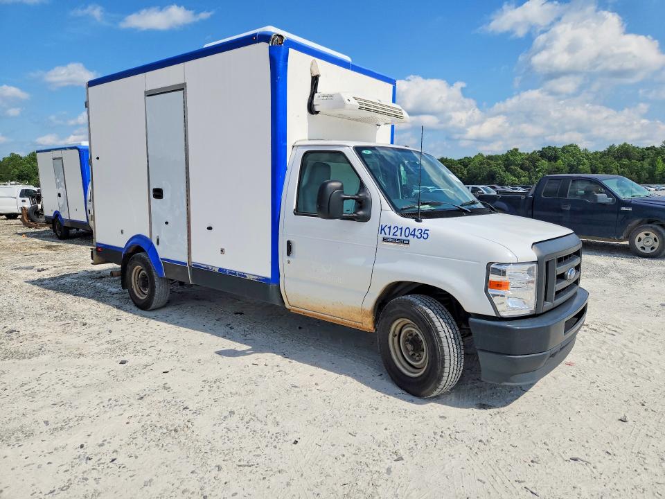 55636776 :رقم المزاد ، 1FDWE3FK4PDD14769 vin ، 2023 Ford E350 مزاد بيع