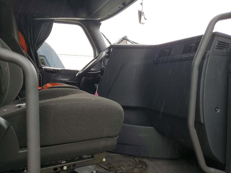 Продажа на аукционе авто 2025 Freightliner Cascadia 126, vin: 3AKJHHDR0SSVU4694, номер лота: 58214246
