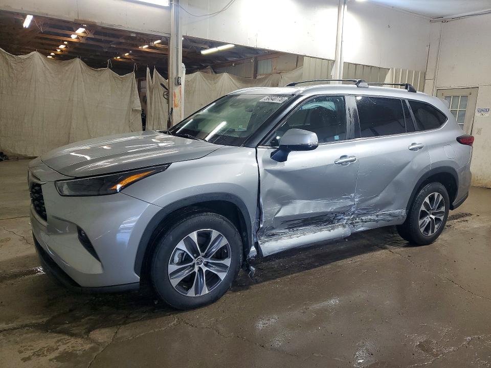 Продаж на аукціоні авто 2023 Toyota Highlander Hybrid, vin: 5TDKARAH6PS523075, номер лоту: 59540776