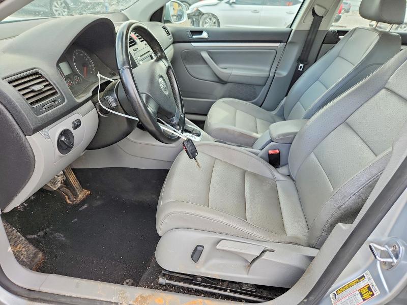 56442866 :رقم المزاد ، 3VWRJ71K58M180949 vin ، 2008 Volkswagen Jetta مزاد بيع