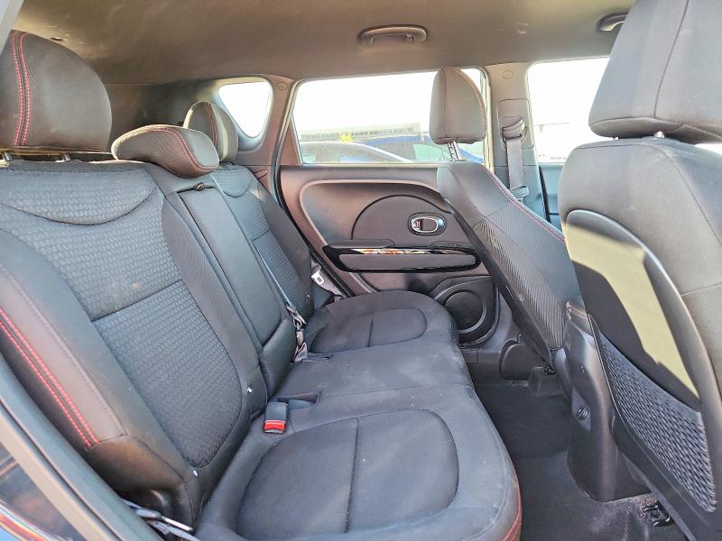 Продаж на аукціоні авто 2018 Kia Soul, vin: KNDJP3A53J7601150, номер лоту: 55752216